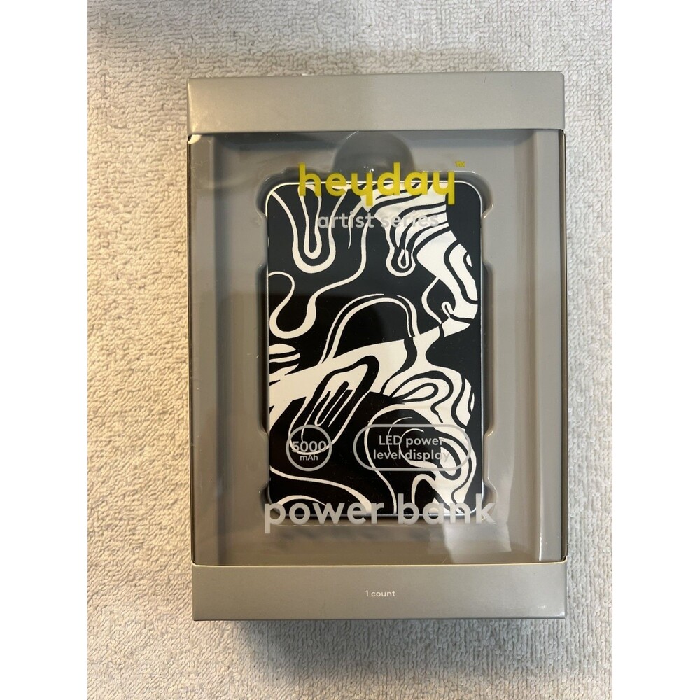 Heyday Power Bank – Artist Series – 5000 mAh – LED Display – USB‑C & USB‑A